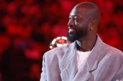 麻将胡了技巧-德怀恩·韦德建议NBA全明星(xīng)赛效仿NFL职业碗赛季(jì)末举办，重燃比赛激情