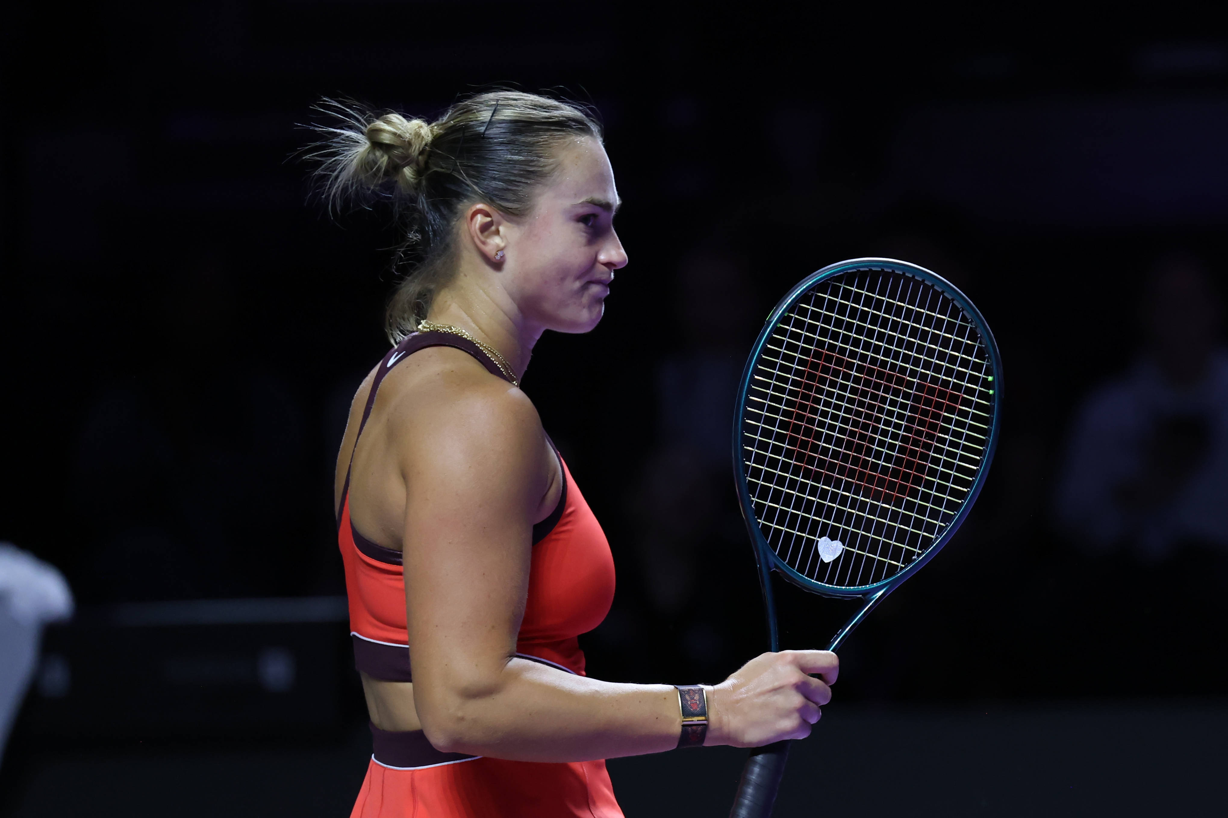 （体育）网球——WTA年终总决赛：萨巴伦卡胜佩古拉