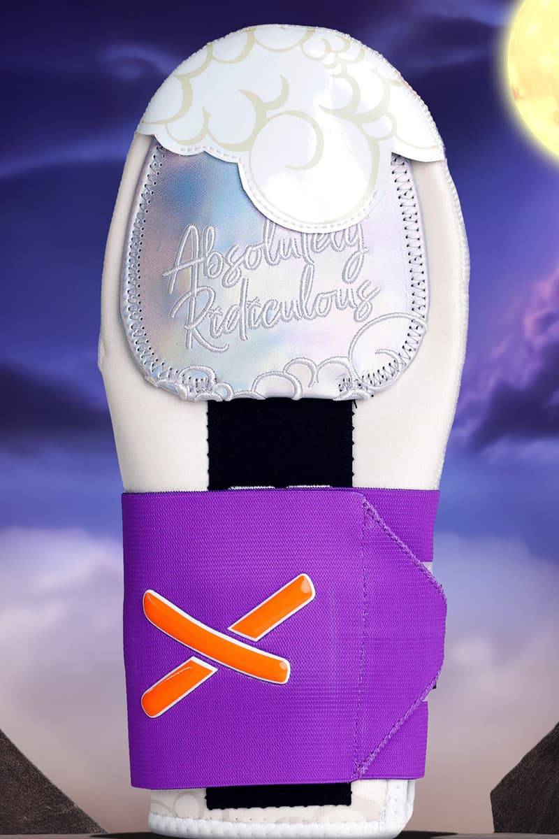 体育用品公司推出《海贼王》“路飞五档”棒球装备