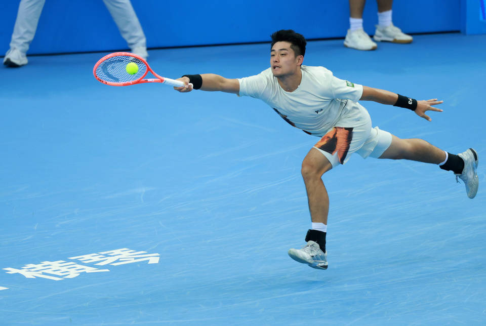 全运会｜打破心魔，吴易昺挺进网球男单决赛