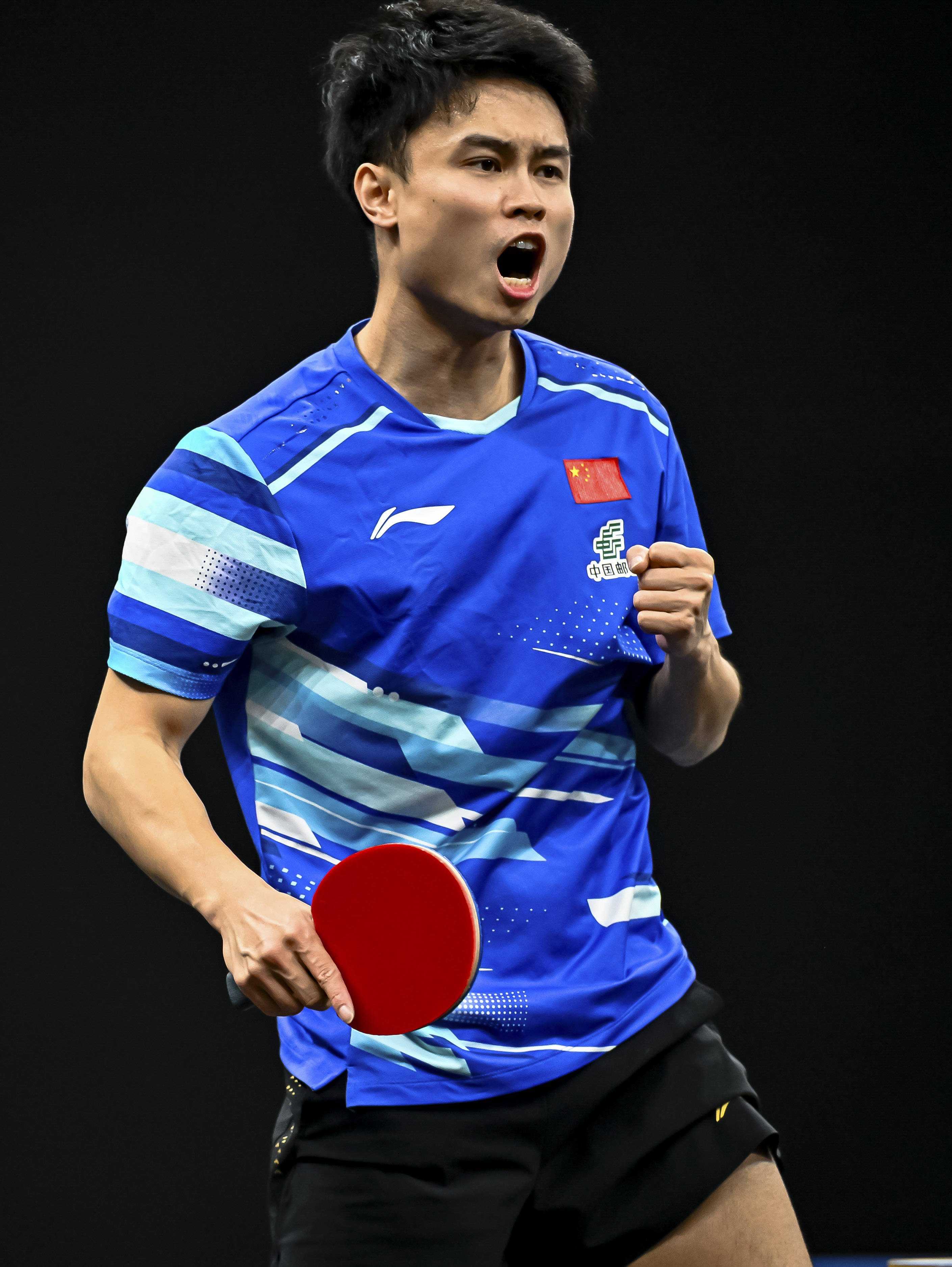 （体育）乒乓球——WTT球星挑战赛多哈站：周启豪夺得男单冠军