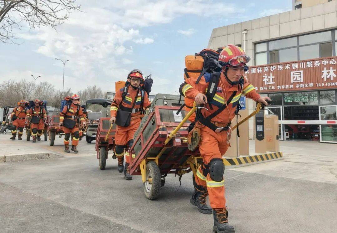 宁夏消防救援总队特勤支队筹备组扎实开展地震救援能力测评工作